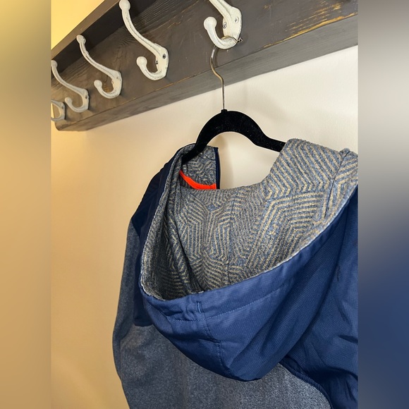 UNDER ARMOUR - MENS - COLD GEAR FULL ZIP JACKET W/ HOOD - Picture 5 of 5